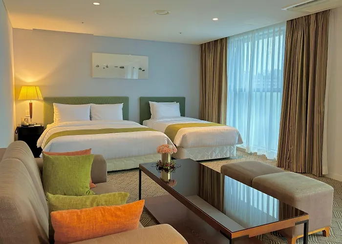 Aventree Hotel 3*